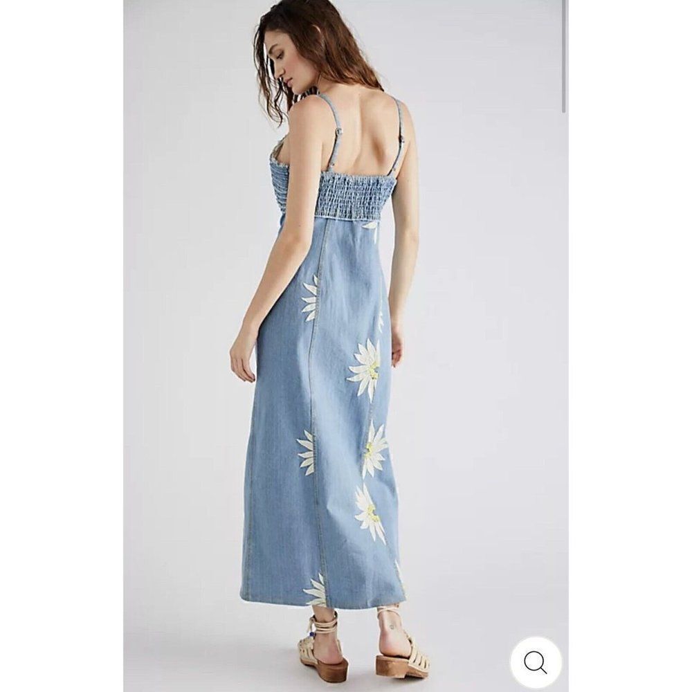NWT FREE PEOPLE MAISIE MIDI DRESS DENIM EMBROIDERED BUTTONDOWN JEAN DRESS - Picture 4 of 4